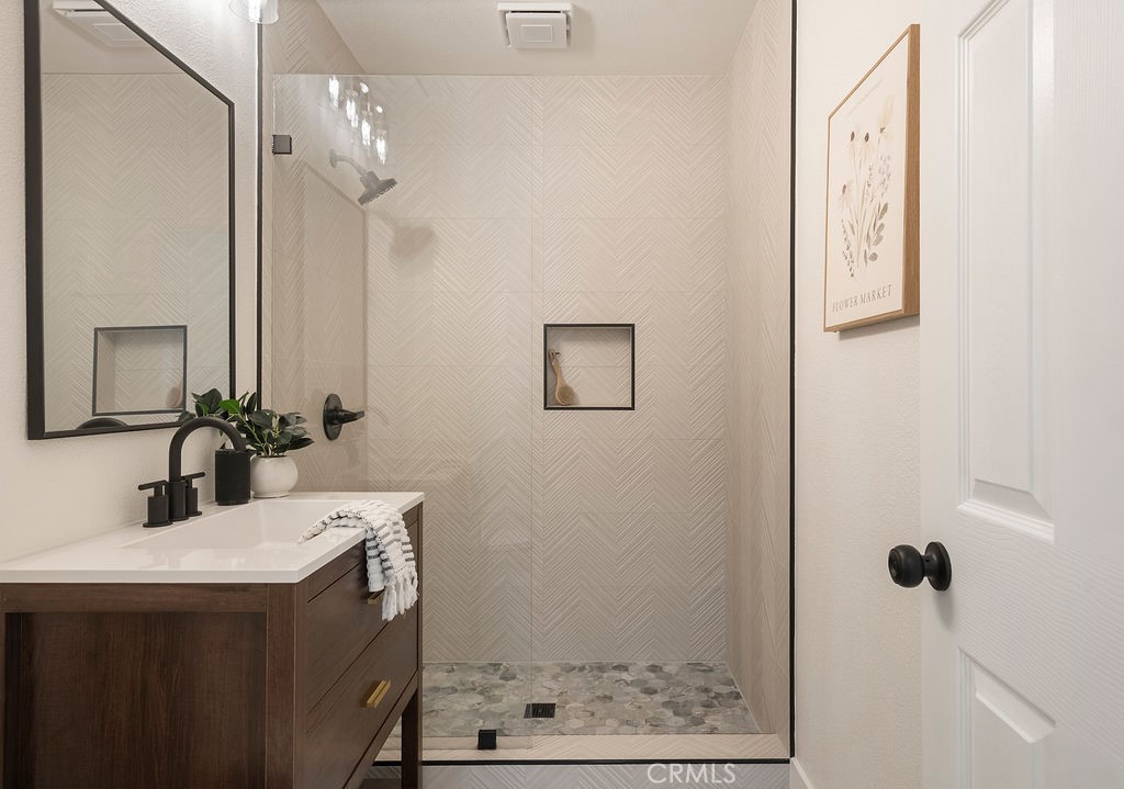 MLS #CV25254861 image #12