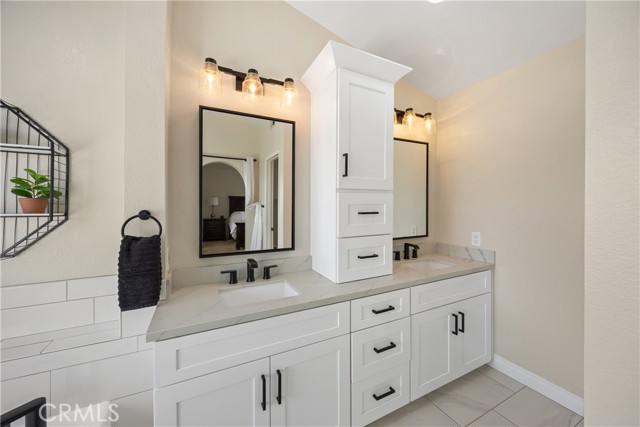 MLS #CV25255177 image #36