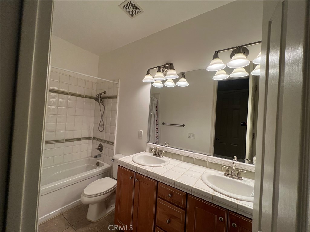 MLS #CV25256978 image #10