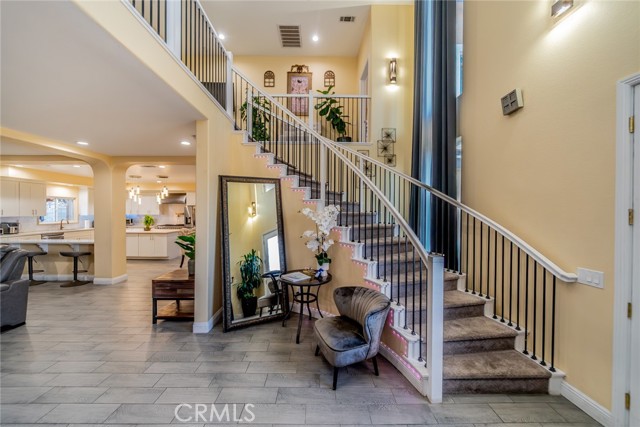 MLS #CV25257112 image #8