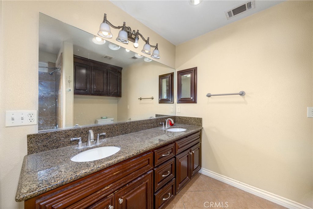 MLS #CV25257476 image #13