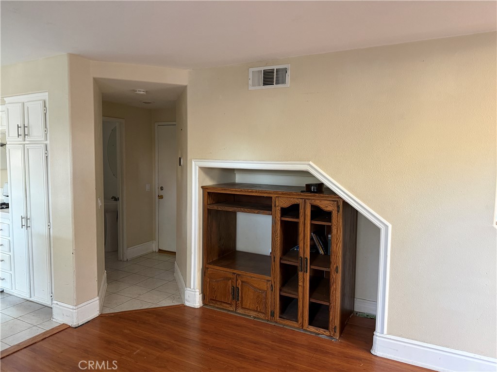 MLS #CV25258090 image #16