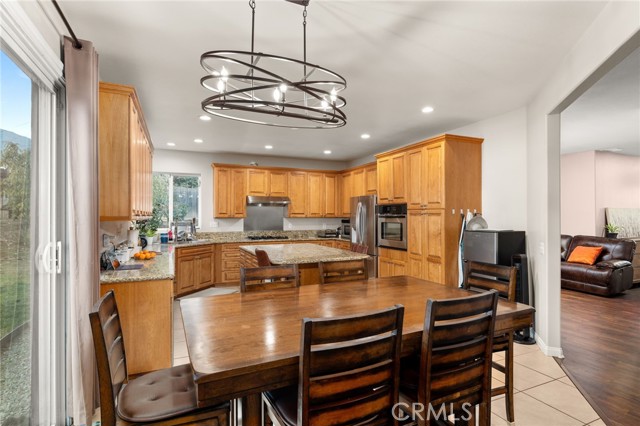 MLS #CV25258409 image #10