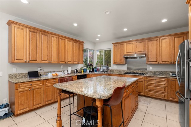 MLS #CV25258409 image #11