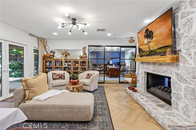 MLS #CV25258500 image #13