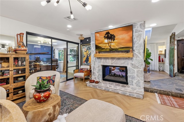 MLS #CV25258500 image #14