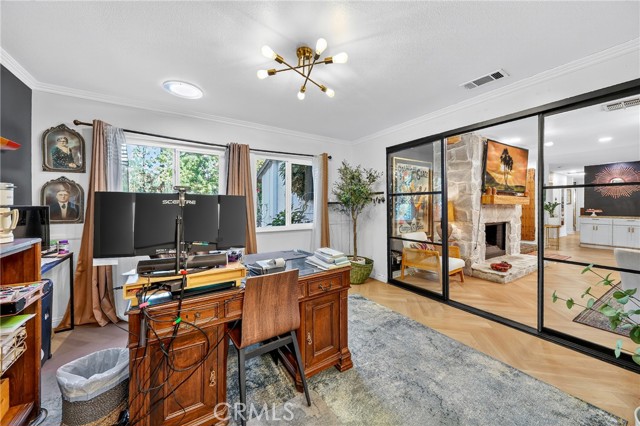 MLS #CV25258500 image #19