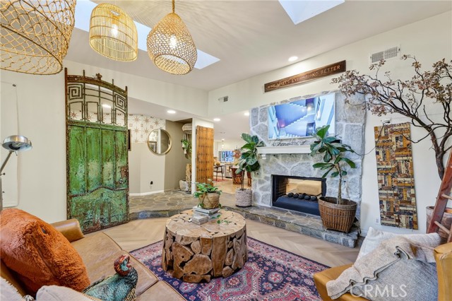 MLS #CV25258500 image #8