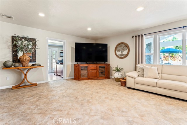 MLS #CV25259917 image #18