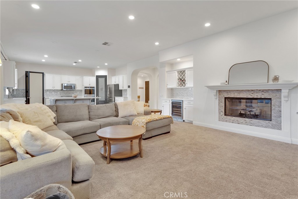 MLS #CV25260033 image #17