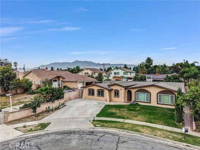 MLS #CV25260345 image #13