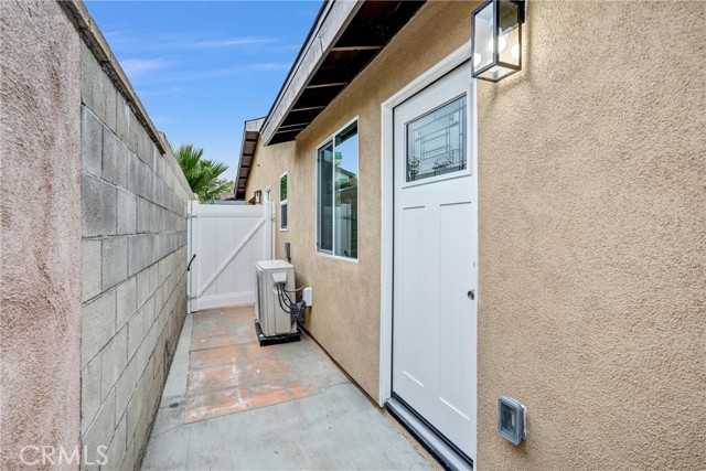 MLS #CV25260345 image #2