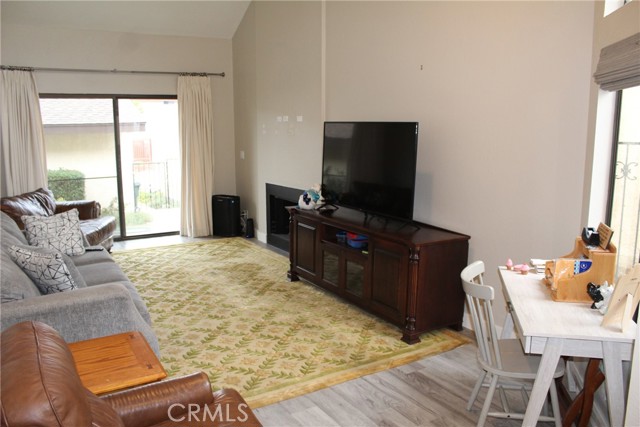 MLS #CV25261215 image #8