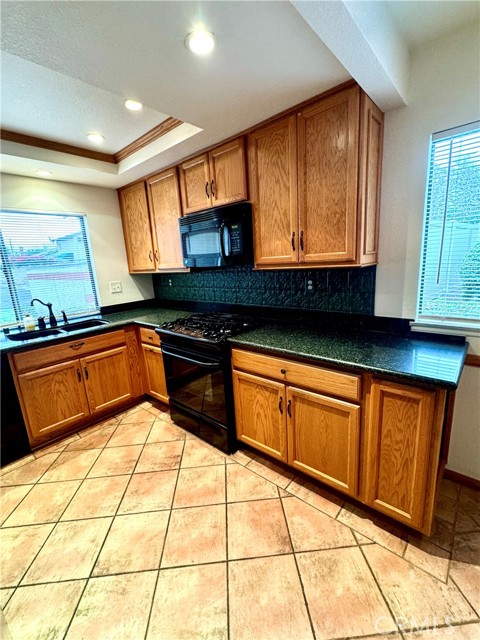 MLS #CV25261523 image #11