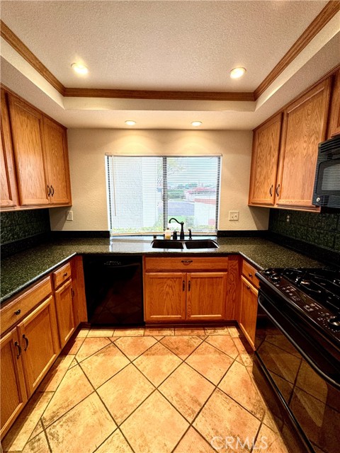 MLS #CV25261523 image #13