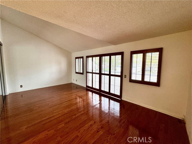 MLS #CV25261523 image #15