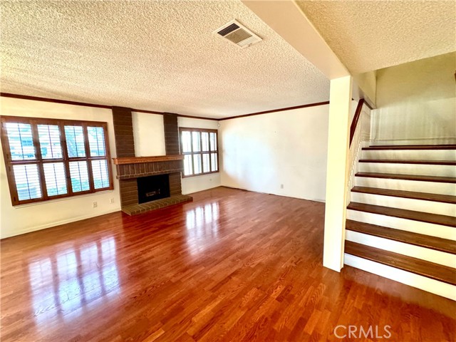 MLS #CV25261523 image #3