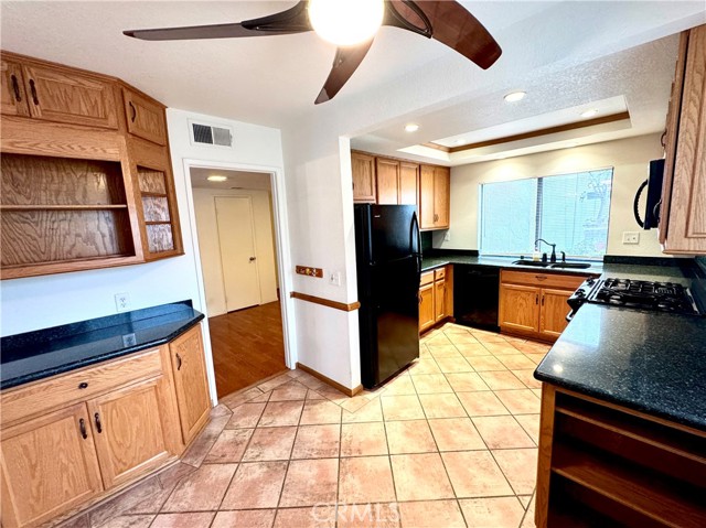 MLS #CV25261523 image #9