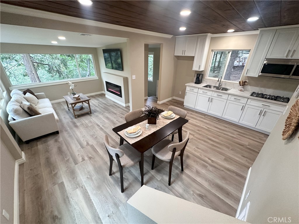 MLS #CV25261525 image #10