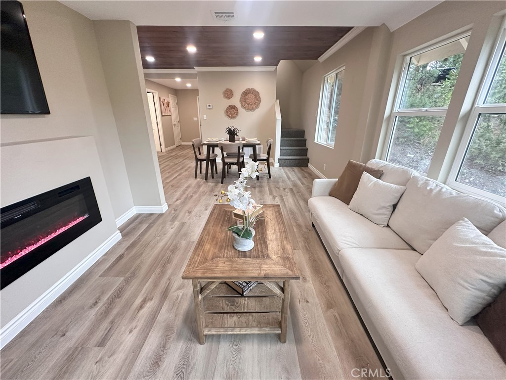 MLS #CV25261525 image #11