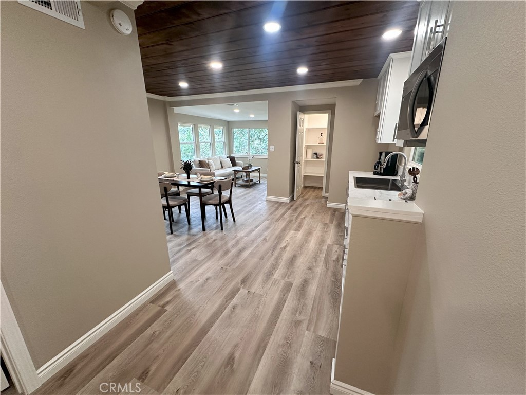 MLS #CV25261525 image #6