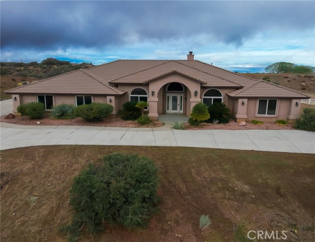 MLS #CV25262348 image #1