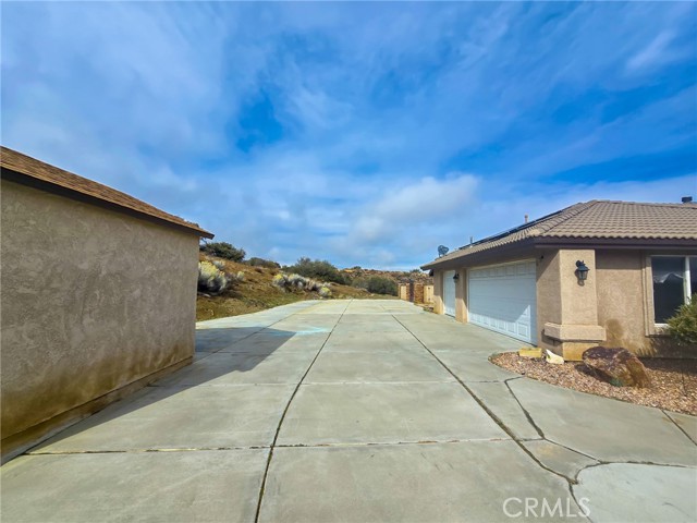 MLS #CV25262348 image #9