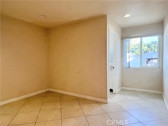 MLS #CV25262598 image #8