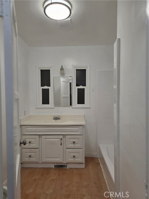 MLS #CV25262916 image #9