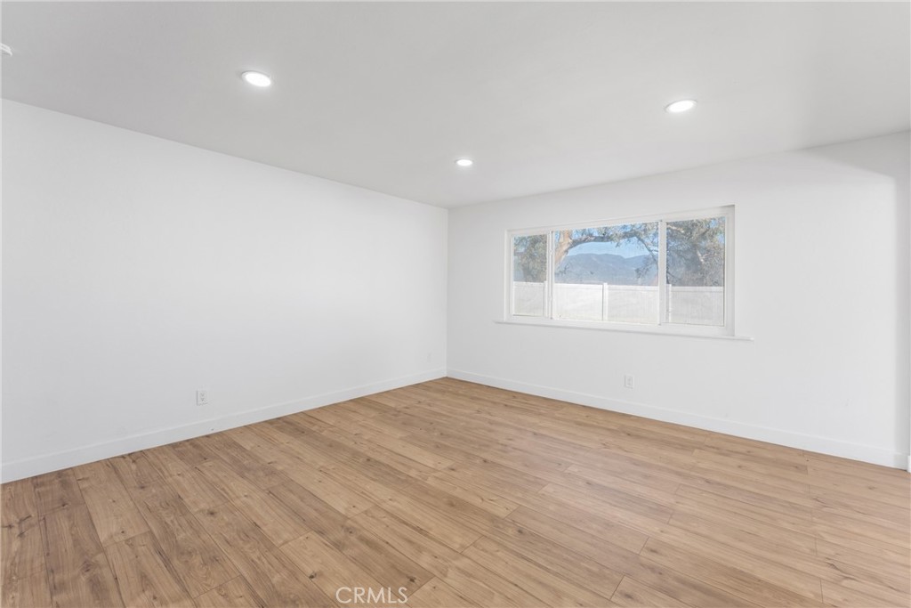 MLS #CV25264477 image #12