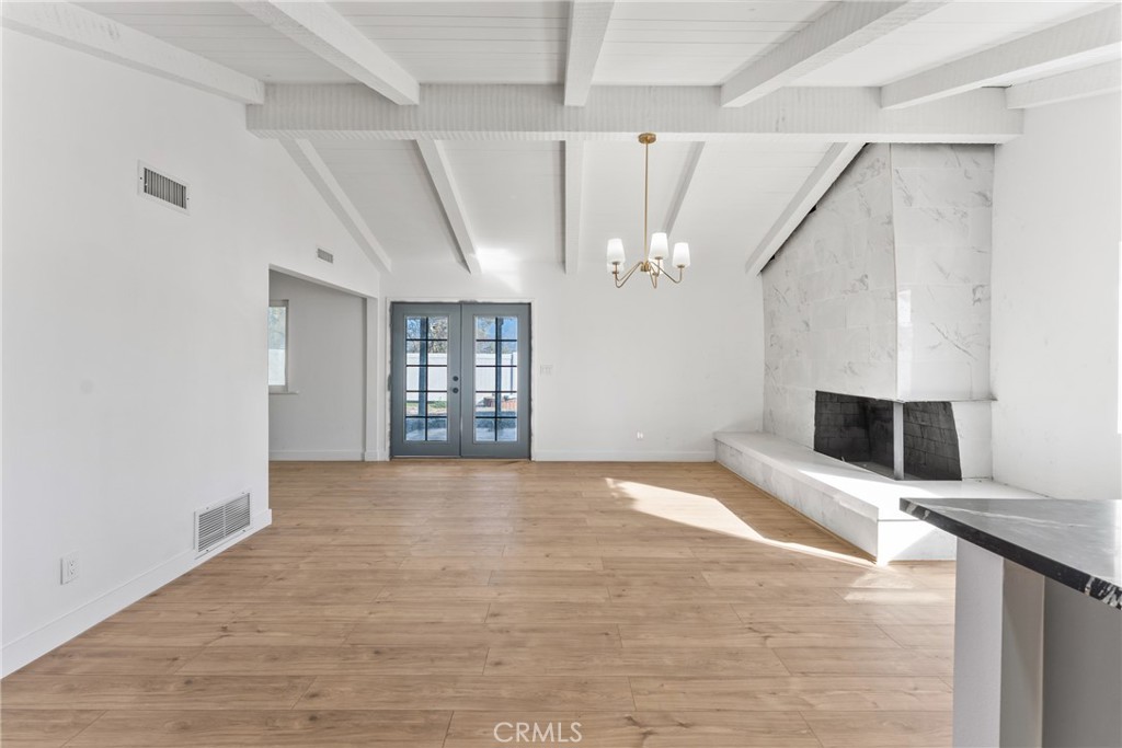 MLS #CV25264477 image #3