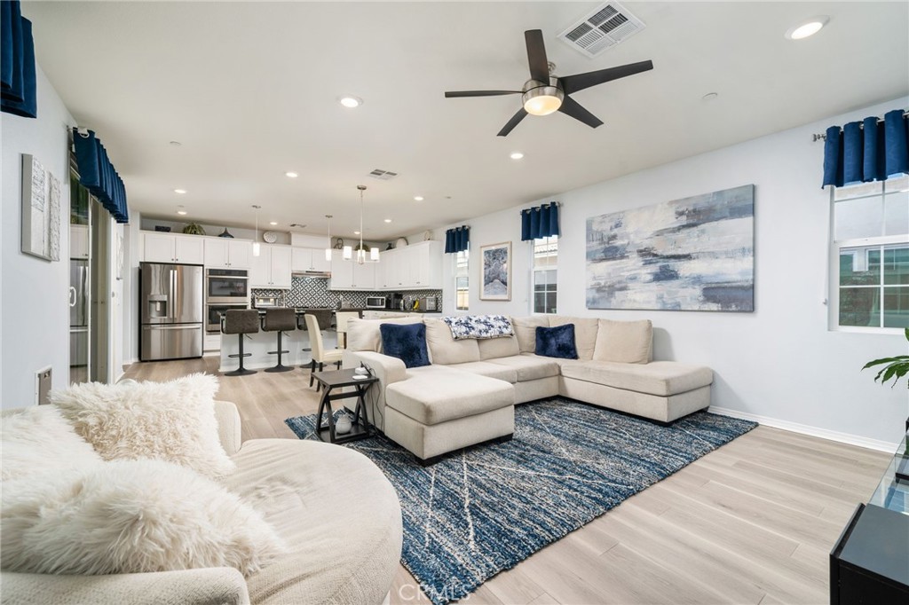 MLS #CV25266972 image #8