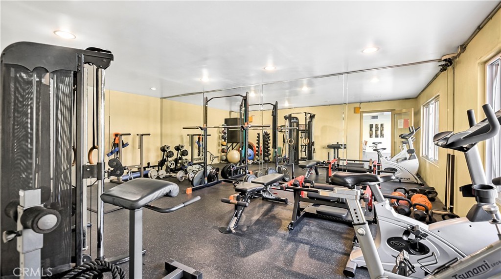 MLS #CV25268331 image #17