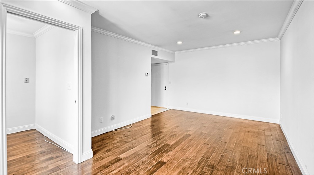 MLS #CV25268331 image #6