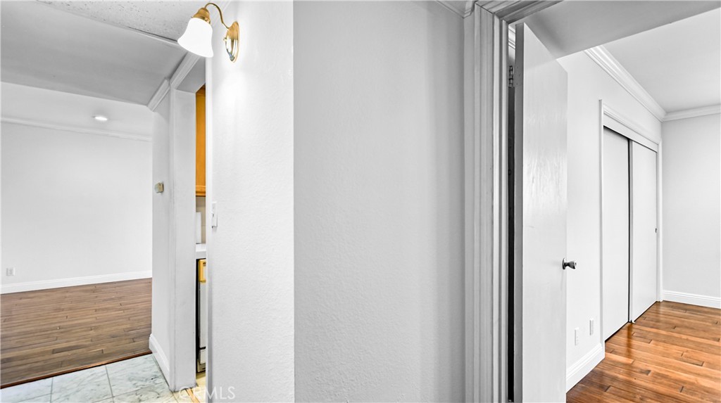 MLS #CV25268331 image #9