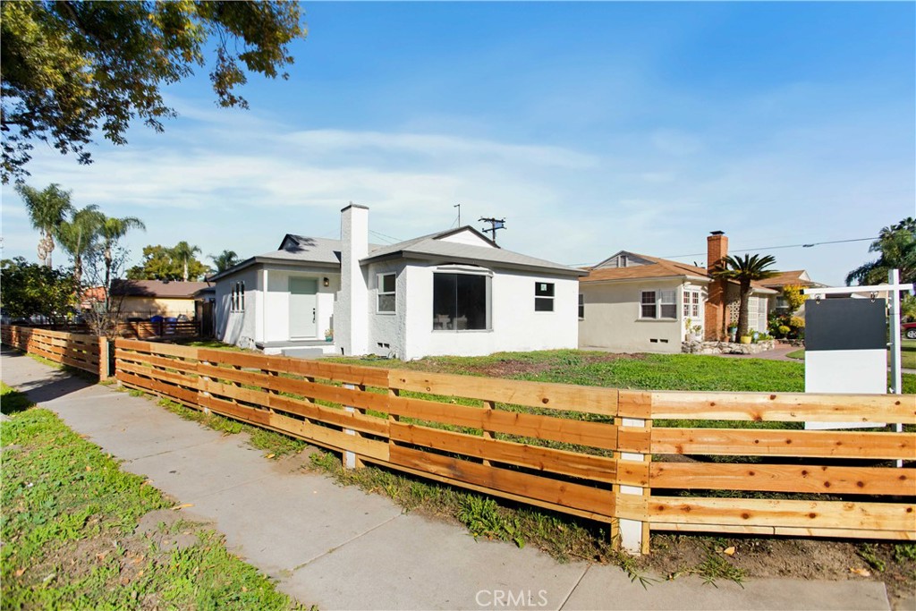 MLS #CV25269123 image #1