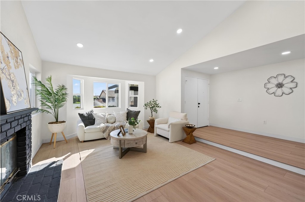 MLS #CV25269934 image #7