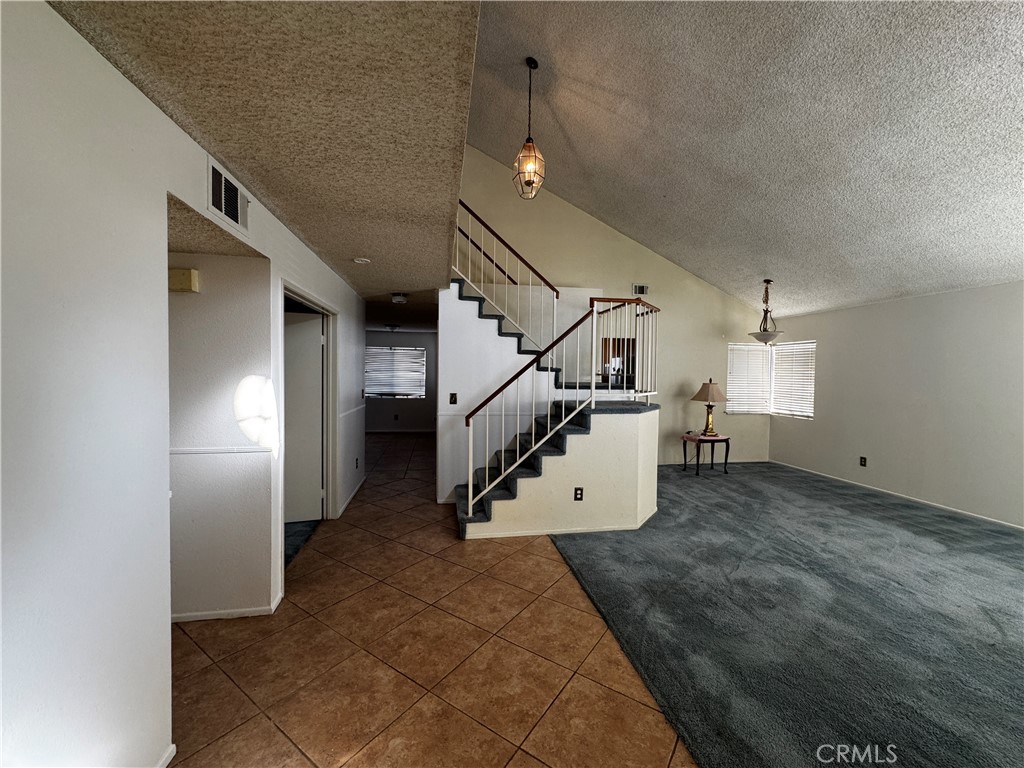 MLS #CV25270308 image #5