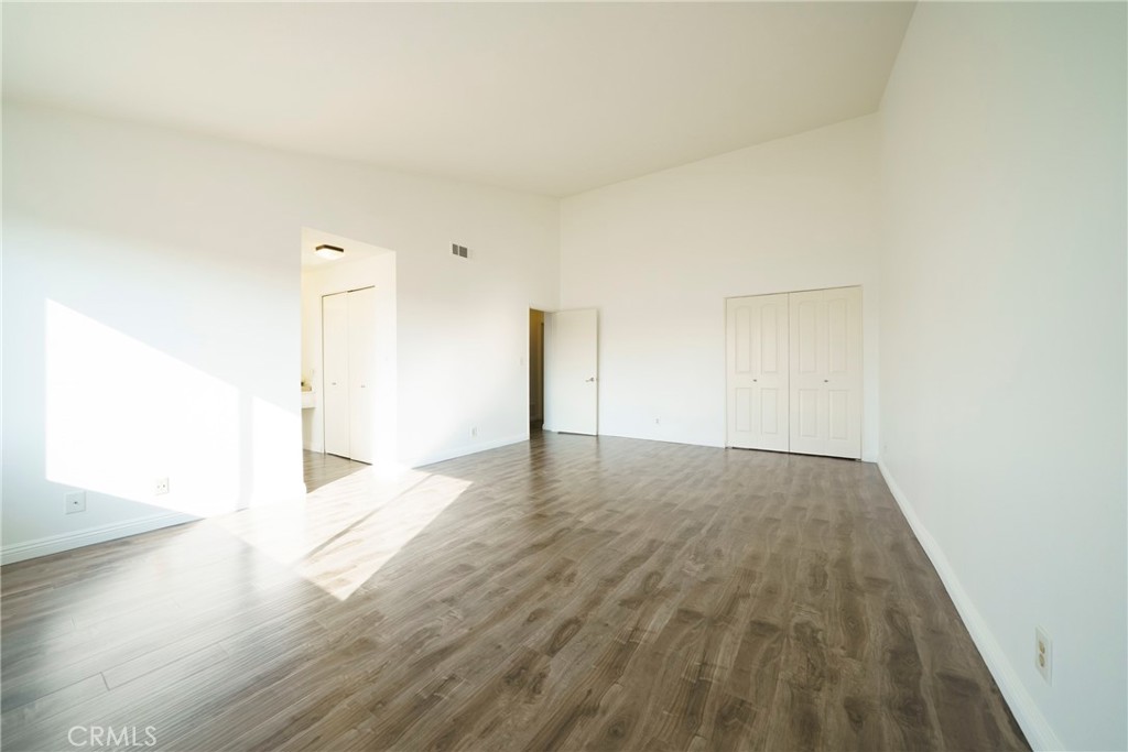 MLS #CV25270561 image #17