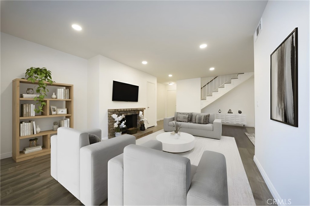 MLS #CV25270561 image #4