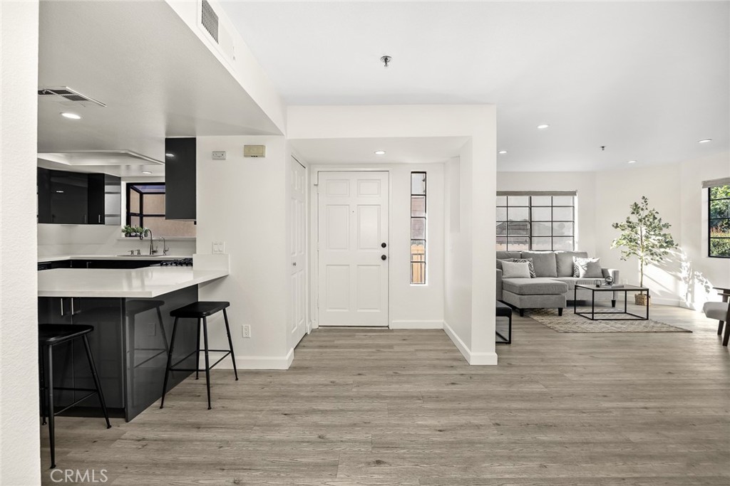 MLS #CV25270702 image #1