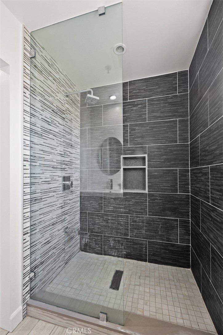 MLS #CV25270702 image #22