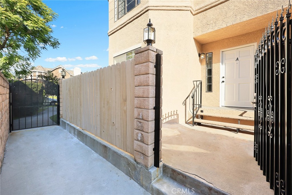 MLS #CV25270702 image #24