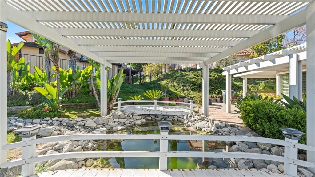 MLS #CV25270825 image #14