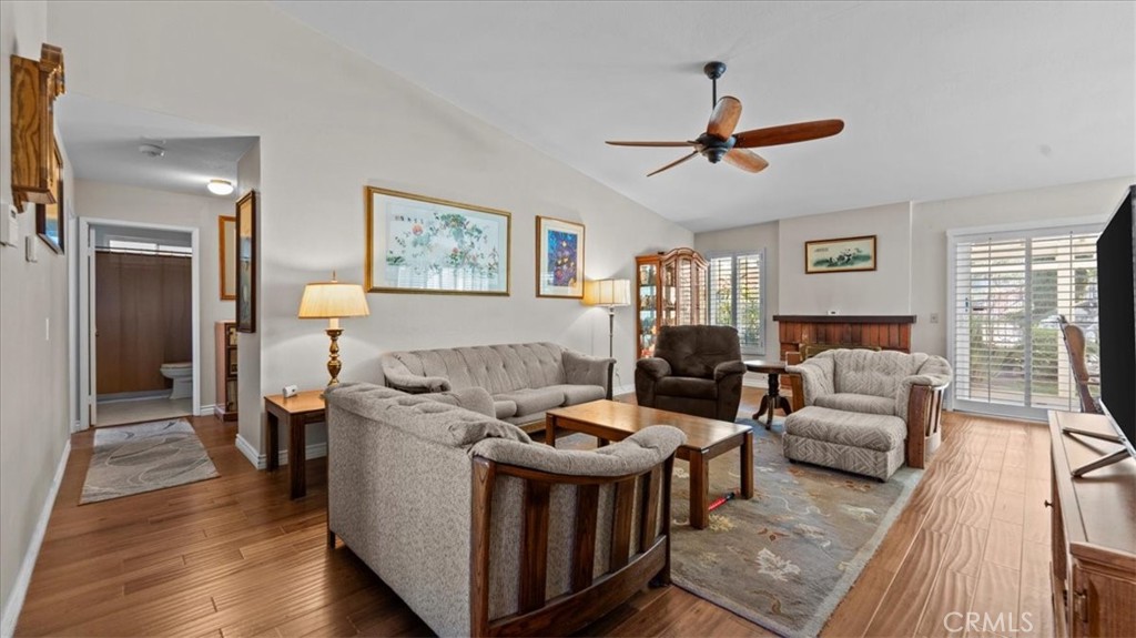 MLS #CV25270825 image #2