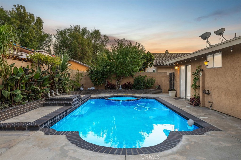 MLS #CV25270959 image #31