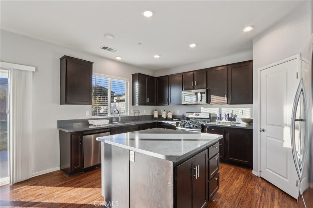 MLS #CV25271000 image #12