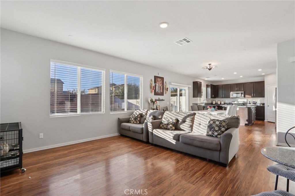 MLS #CV25271000 image #4