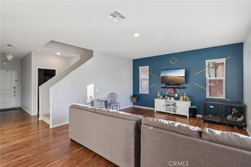 MLS #CV25271000 image #6