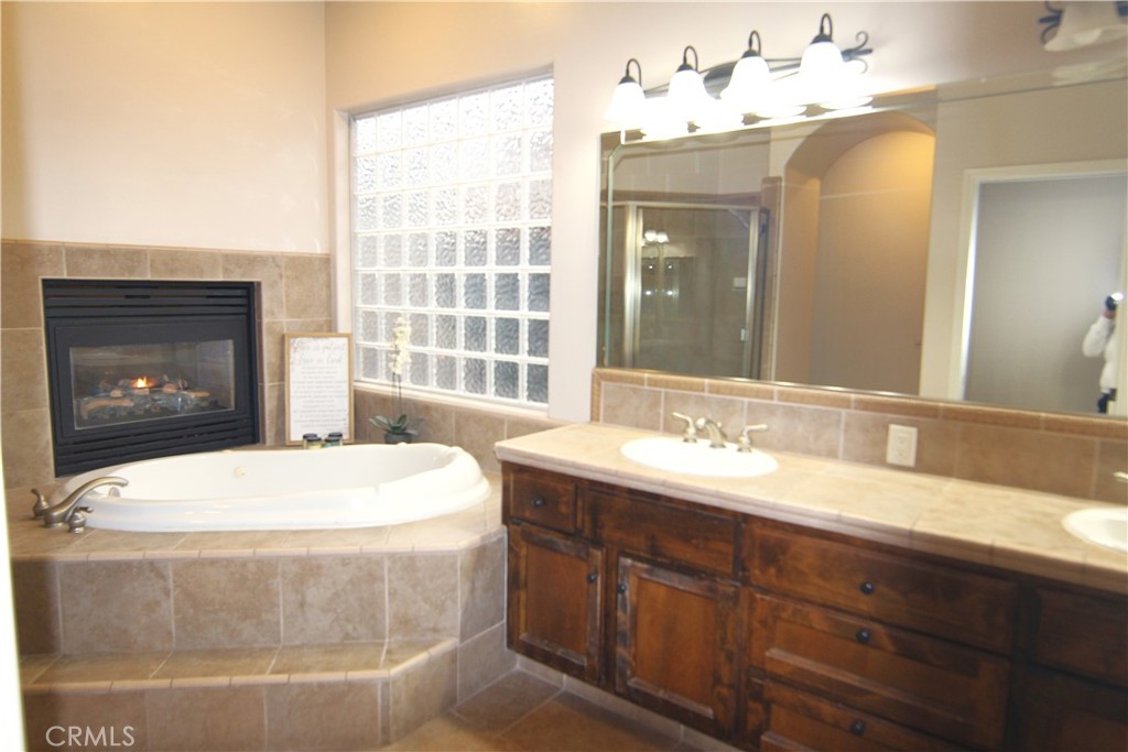 MLS #CV25271120 image #12